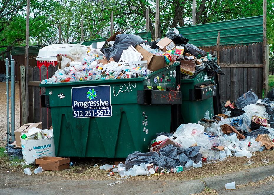 who owns smart trash who owns smart trash