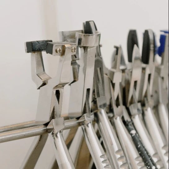 Equipment tracking systems are crucial for when you never want to lose sign of your tools and equipment again.